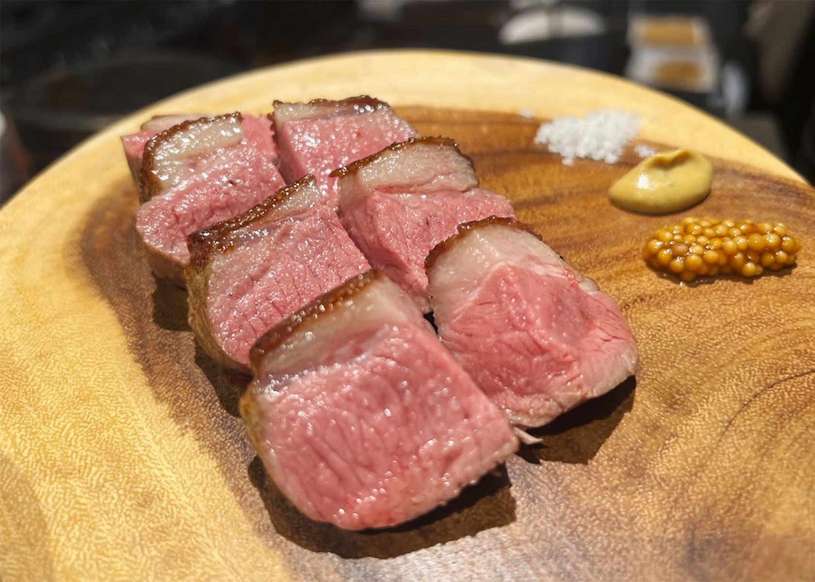 炭羊 Lamb & Sake｜八重洲トフロムで楽しむ、料理人のオージー・ラム